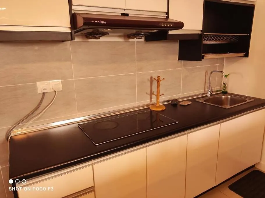 Bs0317- Klia- Self Check-In - Wi-Fi- Netflix-Parking- Bell Suites - Sepang, 5069 Apartment